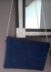 Pochette sac à main jean bleu triangles écrus sans chaîne