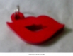 (758) porte clés lèvre rouge