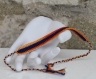 Bracelet brésilien en coton dmc crocheté main orange et marine modèle 