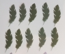 Lot 100 découpes scrapbooking  feuilles en velum - die cuts - multicolore - thème feuilles