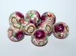 Paire /deux perles rondes de 13mm en polymère / motif fleuri rouge blanc beige