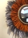 Magnifique miroir en raphia naturel orange et grandes plumes