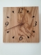 Horloge en marqueterie de bois