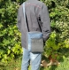Sacoche bandoulière en jean upcycling pour homme, poche extérieure zippé, style casual