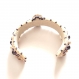 Bracelet rigide cristal de bohème et perles brodées blanc cassé et violet