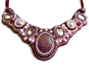 Collier rubis et perles brodées créé en pièce unique
