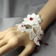 Bracelet en dentelle blanche et perle rouge - Élégance mariage