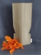 Cache-vase de caractère -  tube gris - alternative durable aux paper vases  # cadeau #deco #cachepot #cachevase #fleurs #plantes #pot #vase #papervase #photophore #veilleuse #cadeau