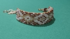 Bracelet en perles de rocailles tissées 