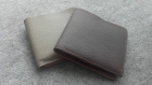 Portefeuille en cuir minimaliste pour hommes, coloris au choix, maroquinerie pour hommes originale.