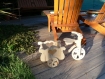 Petit tricycle en bois découpé pour déco porte fleur