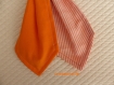 Hochet tissu orange
