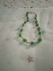 Lot d'1 parure (collier et bracelet), 1 collier et 1 collier avec son pendentif  - le tout multicolore, rose et noir , vert et marron