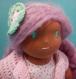 Maeva poupée de chiffon style waldorf 42 cm peau noisette yeux turquoises cheveux roses 