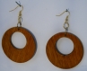 Elégantes boucles d'oreilles en bois créoles,  couleur chêne moyen. (port inclus dans le prix)
