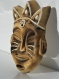 Masque africain en céramique, le roi félin émaillé .or , noir et blanc. 4( port inclus dans le prix)