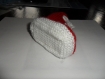 Chaussons bébé genre basket laine acrylique fait main rouge et blanc
