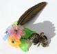 Marque-page en bronze en forme de plume avec une araignée des fleurs et des feuilles en lucite : 