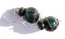 Boucles d'oreilles argentées baroques en perles de verre lampwork aux reflets bleus et verts 