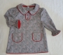 Petite  robe bébé fille 12 /18 , en coton gratté  gris et rouge modèle unique