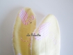 Hochet oreille de lapin montessori - thème flamand rose