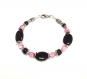 Bracelet  perles pierre onyx et verre noir/rose fermoir mousqueton métal argenté 