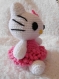 Peluche / doudou au crochet chat blanc et rose kitty