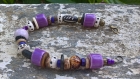 Bracelet perle artisanale violette et écru