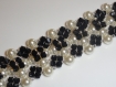 Bracelet manchette en perles de cristal swarovski blanc nacré et noir