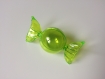Bonbon contenant dragée plastique vert 