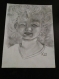 Portrait petite fille au crayon gris