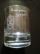 Cadeau parrain - verre à whisky de 26 cl (9 cm) personnalisation pour un baptême - gravure d'un personnage + texte