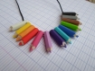 Collier crayons de couleurs rentrée des classes (pâte polymère)
