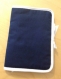 Protège carnet de santé à personnaliser au flocage, appliques etc. tissu bleu marine couleur de contour au choix.