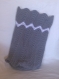Cocoon/chaussette d'emmaillotage gris et blanc pour bébé