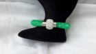 Bracelet stardust réalisé en résille verte et strass verts