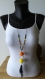 Sautoir chaîne métal noire, perles de rocaille orange et jaune