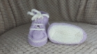 Chaussons baskets à lacets en laine bébé 0-3 mois - couleur parme - tricot fait main - cadeau naissance