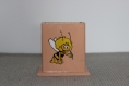 Boîte à crayon abeille  a491