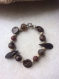Bracelet ethnique en perles de bois et verre et pierres naturelles