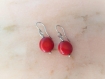 Petites boucles d'oreilles argent massif 925 et corail rouge,discrete,mignon,élégant,liberty,romantique,glamour,cerise,amour,love
