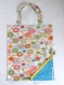 Tote bag / sac cabas écolo / sac pliable en pochette - fleurs / turquoise 