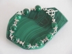 Bracelet pierres naturelles malachites vertes . fermoir toggle.