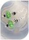 Boucles d'oreilles en perles de verre vertes et noires , crochets argentés.