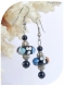 Boucles d'oreilles perles noires , bleues, oranges et blanches . crochets argentés.