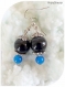 Boucles d'oreilles perles noires et bleues. crochets argentés.