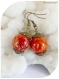 Boucles d'oreilles perles rousses en acrylique .