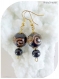 Boucles d'oreilles perles de verre noires et marron .