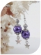 Boucles d'oreilles perles violettes et breloques étoiles .