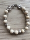 Bracelet perles pierre riverstone (pierre de rivière), bouddhas, rondelles et disques métal argent 18 cm fermeture par mousqueton